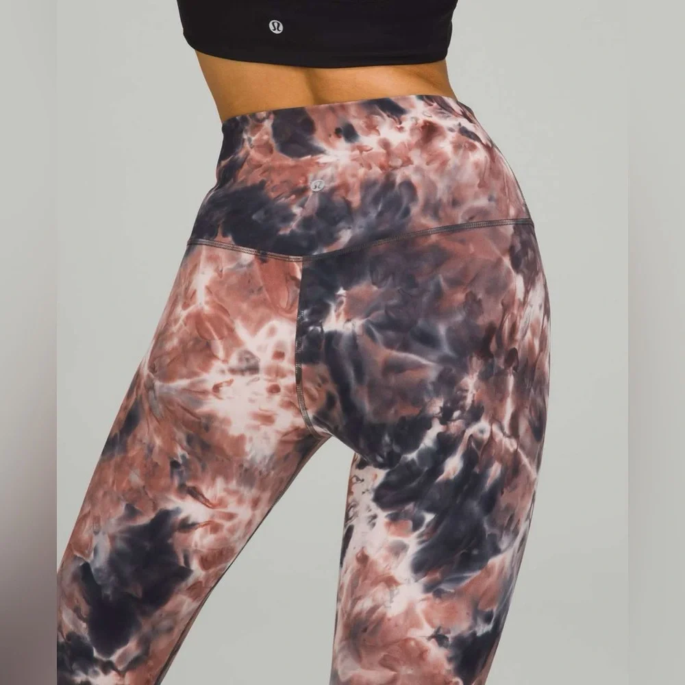Lululemon Align High Rise 21